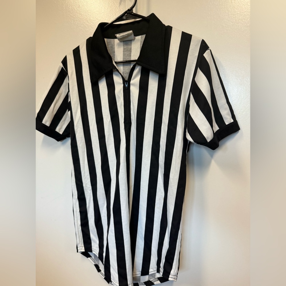 Men’s referee shirt.  Halloween.  Cosplay. Couples costume. Sports. Medium